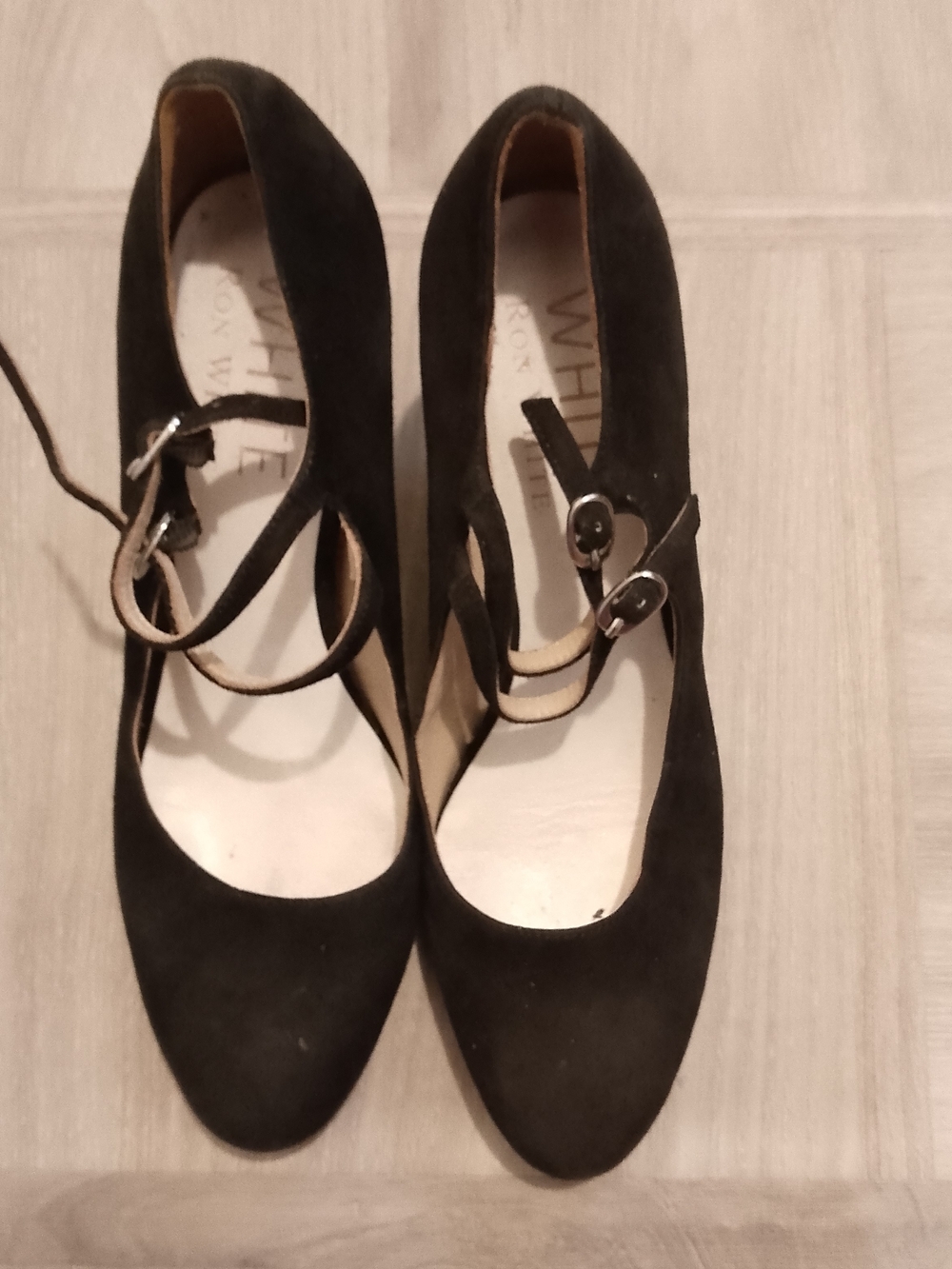Ron White Black Ankle Strap Heels EU 40